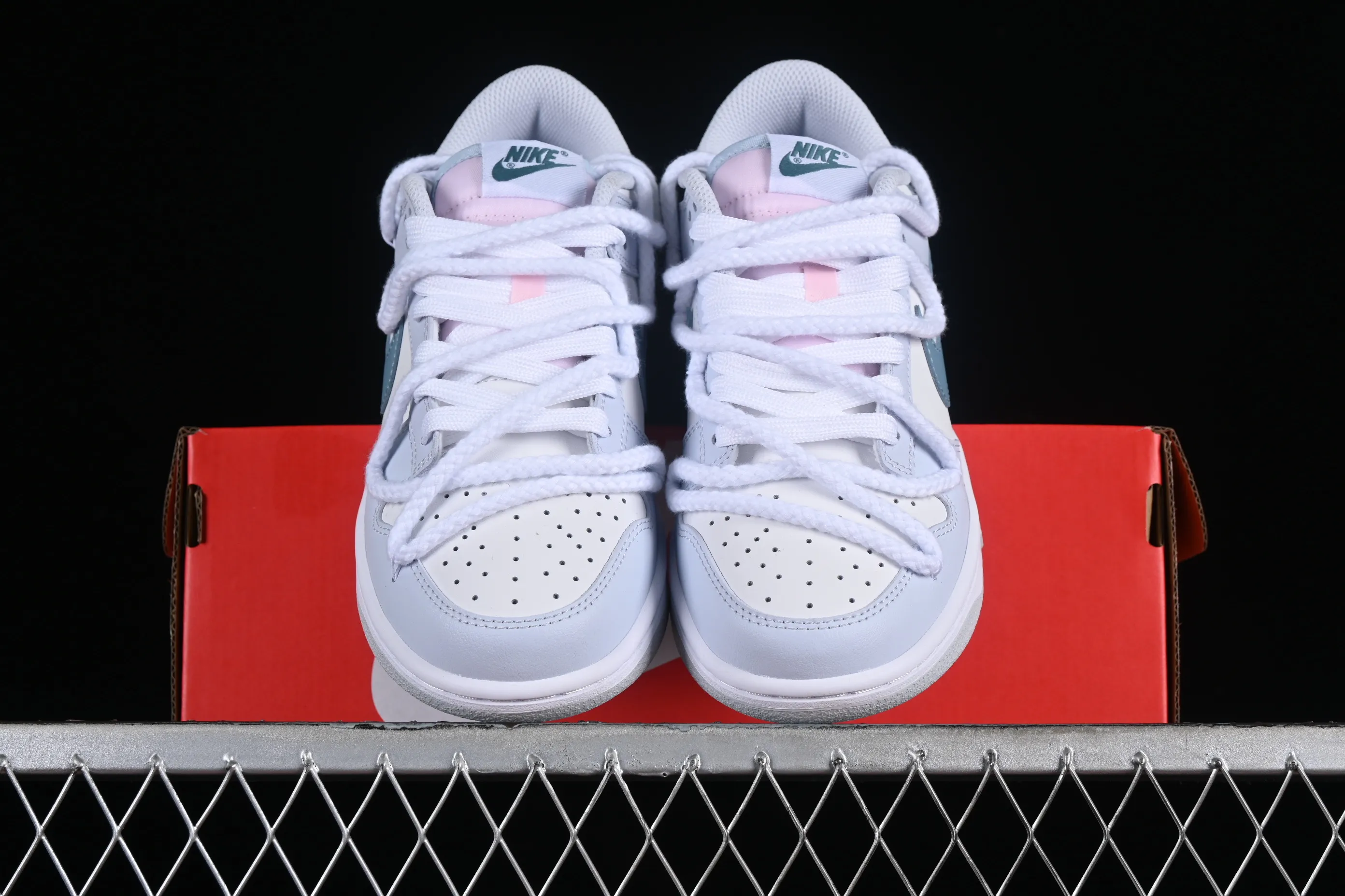 All Categories Nk SB Dunk Series Nk SB Dunk Low Low-top Sneakers Nk Dunk Low Nattiberry Summer Style Campus Style Year of the Dragon Limited Simple SB Strappy Low-top Casual Sneakers FD1232-002
